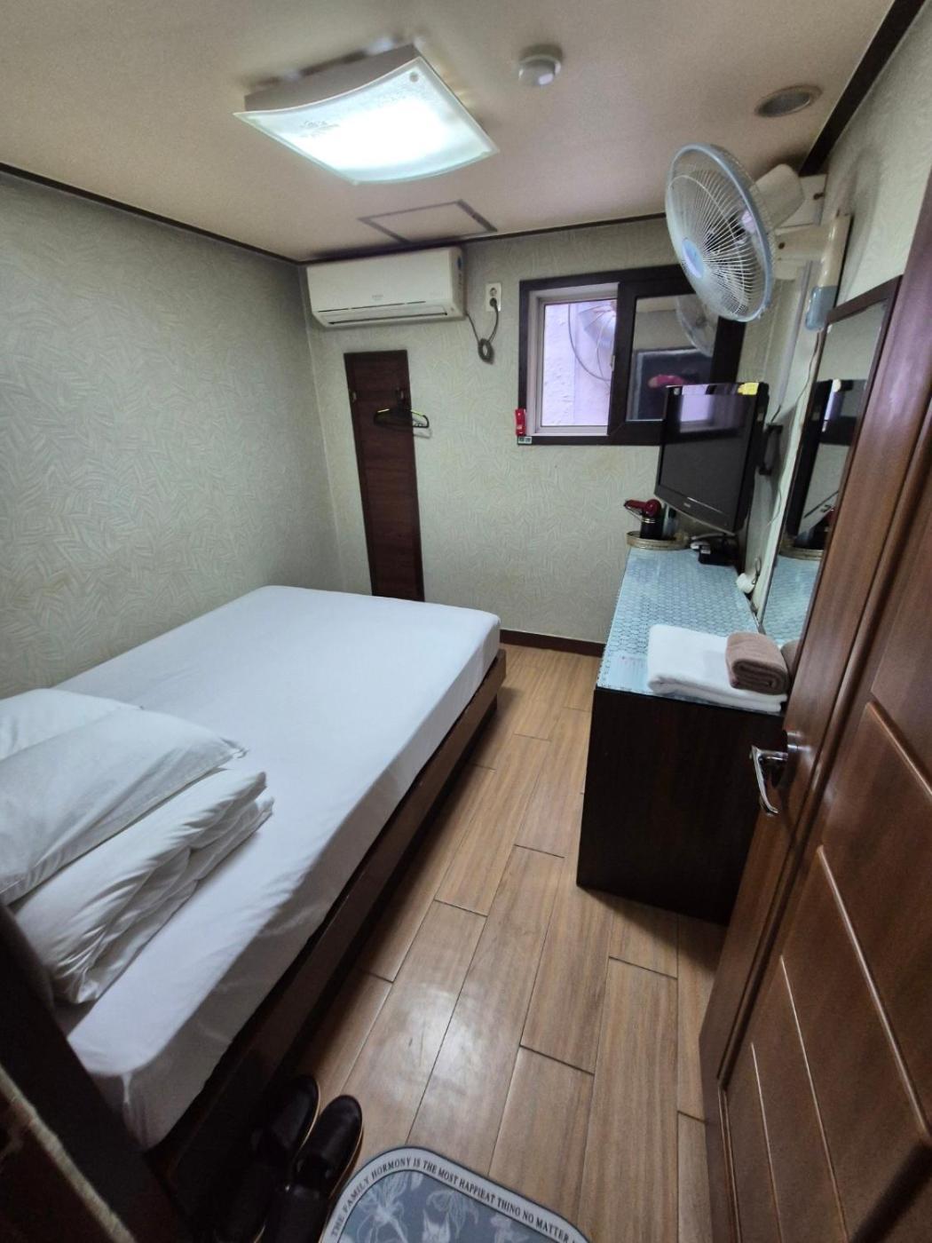 Joyful Stay Seoul Ngoại thất bức ảnh